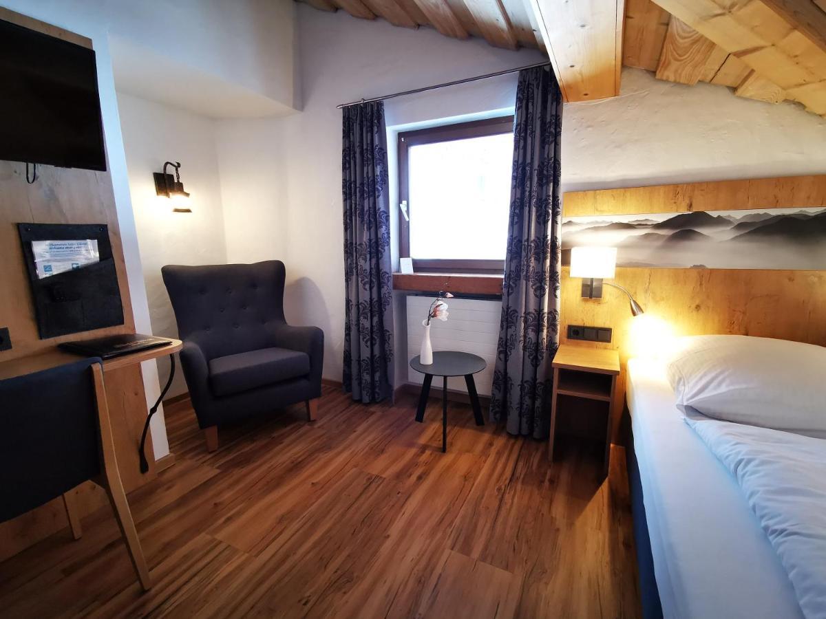 Gasthof & Hotel Zur Post Wallgau Dış mekan fotoğraf