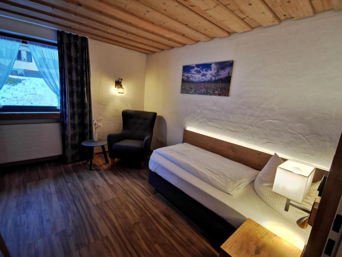 Gasthof & Hotel Zur Post Wallgau Dış mekan fotoğraf