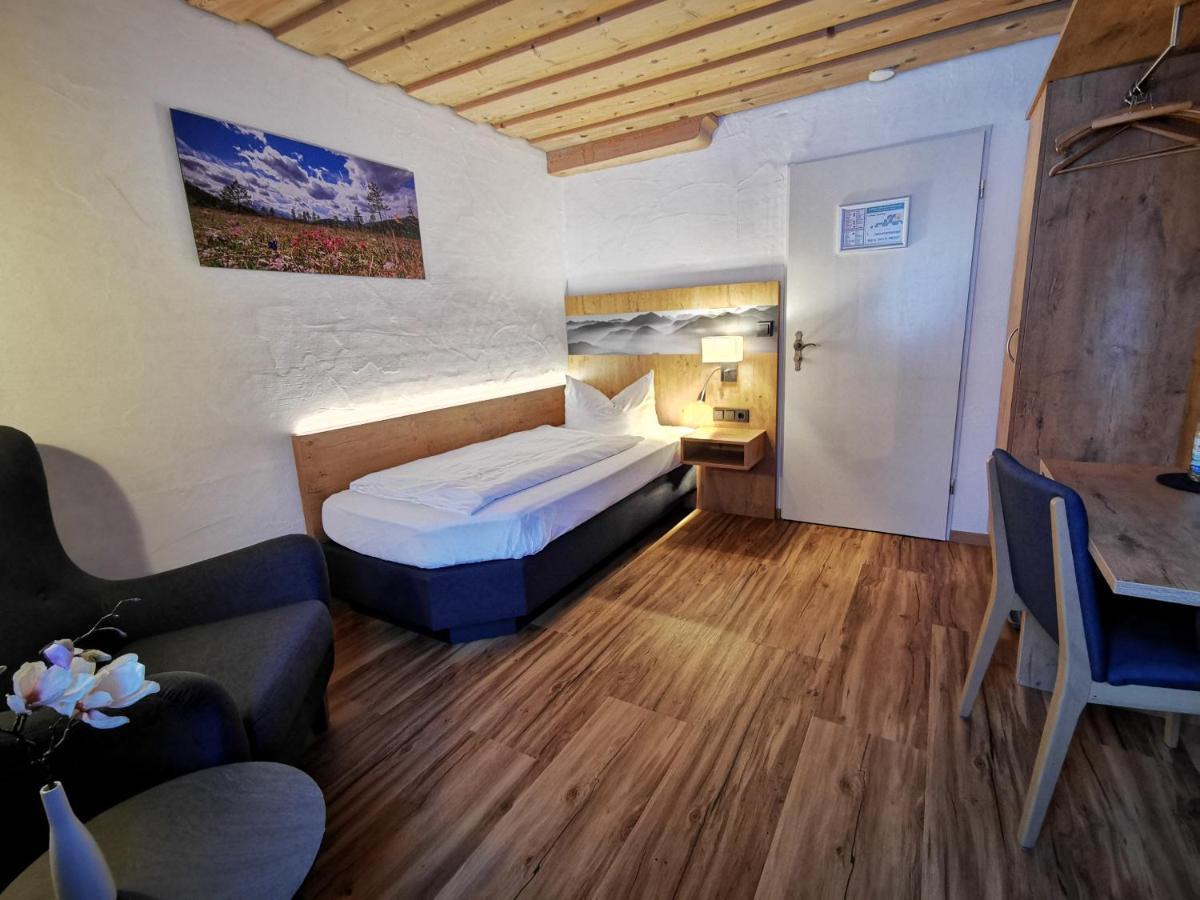 Gasthof & Hotel Zur Post Wallgau Dış mekan fotoğraf