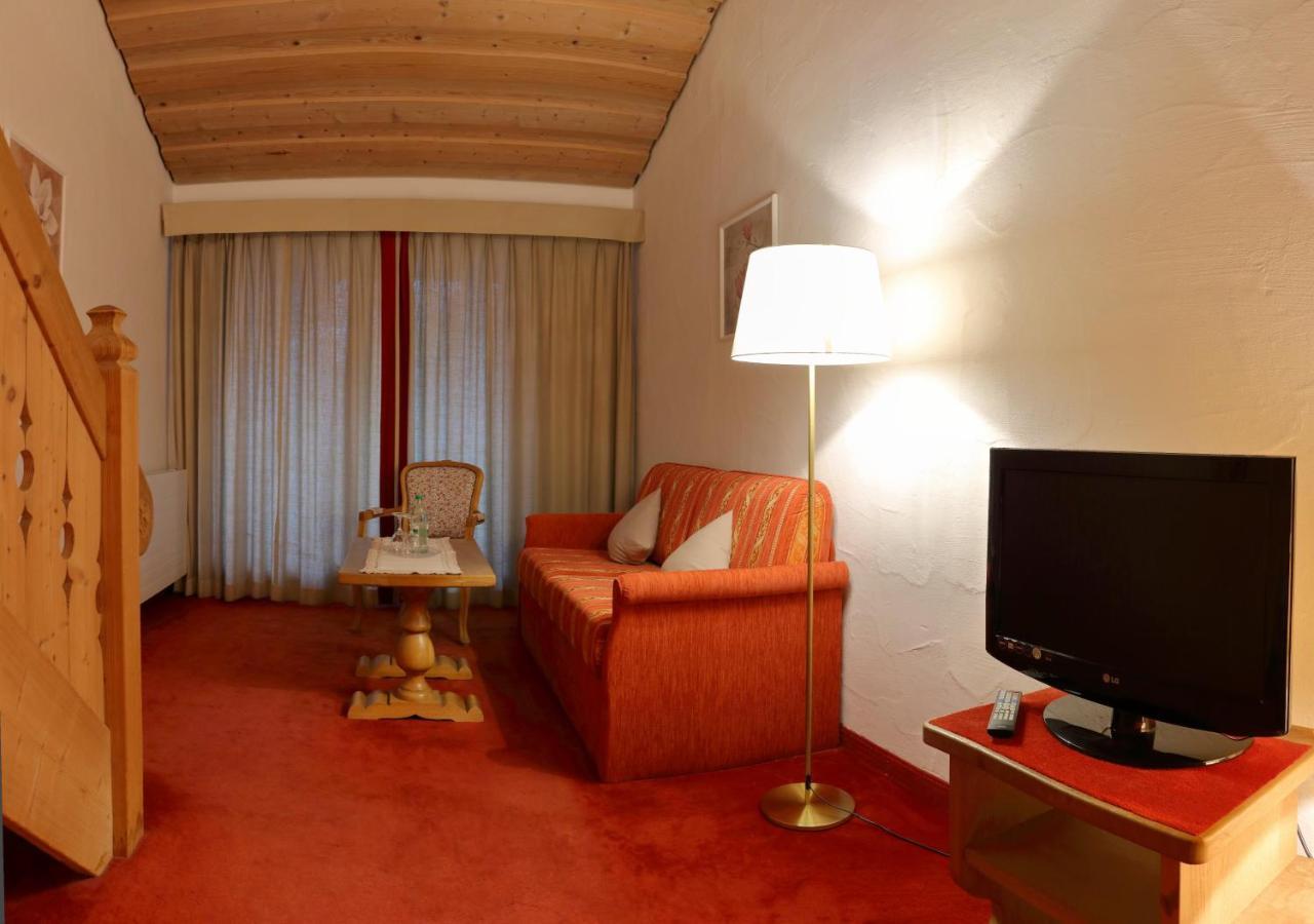 Gasthof & Hotel Zur Post Wallgau Dış mekan fotoğraf