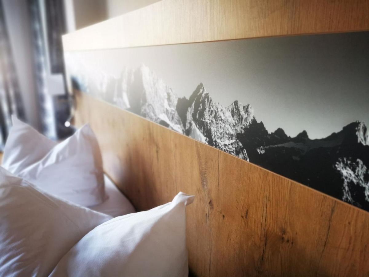 Gasthof & Hotel Zur Post Wallgau Dış mekan fotoğraf