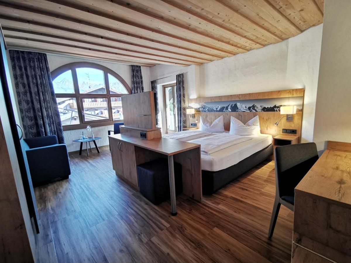 Gasthof & Hotel Zur Post Wallgau Dış mekan fotoğraf