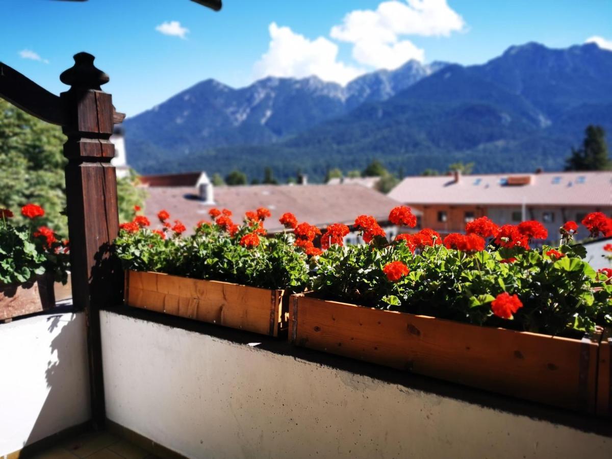 Gasthof & Hotel Zur Post Wallgau Dış mekan fotoğraf