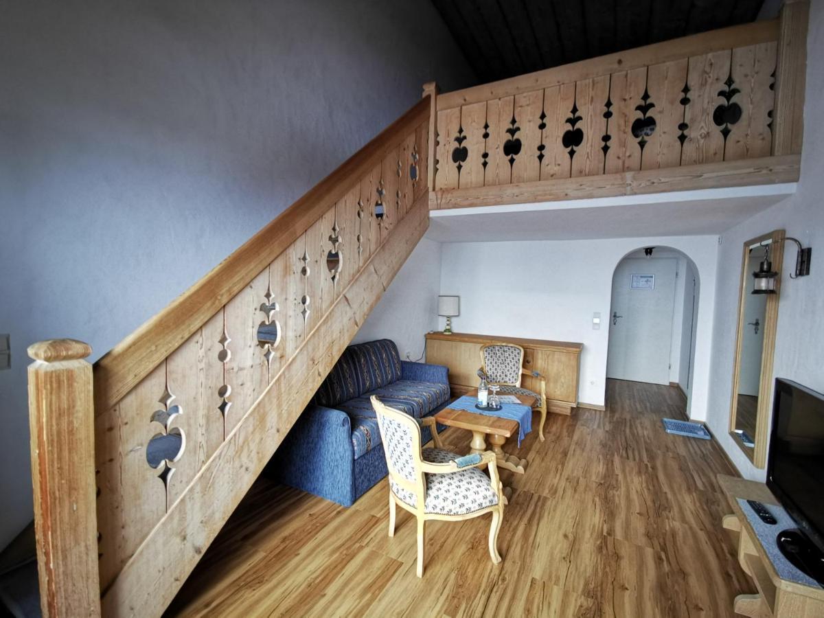 Gasthof & Hotel Zur Post Wallgau Dış mekan fotoğraf