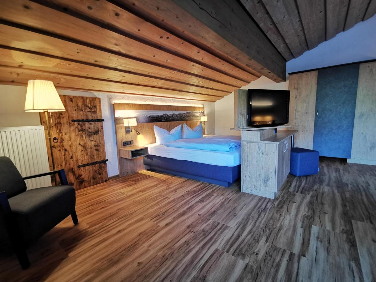 Gasthof & Hotel Zur Post Wallgau Dış mekan fotoğraf